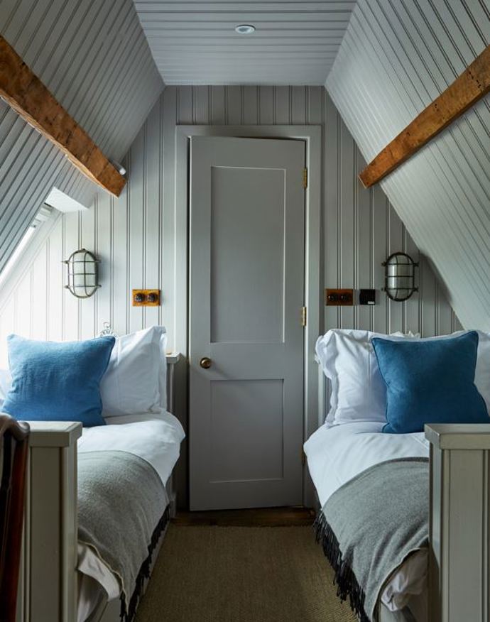 Snug Twin Room