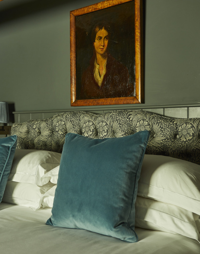 Pub Comfy Luxe at The Village Pub - near Cirencester, The Cotswolds
